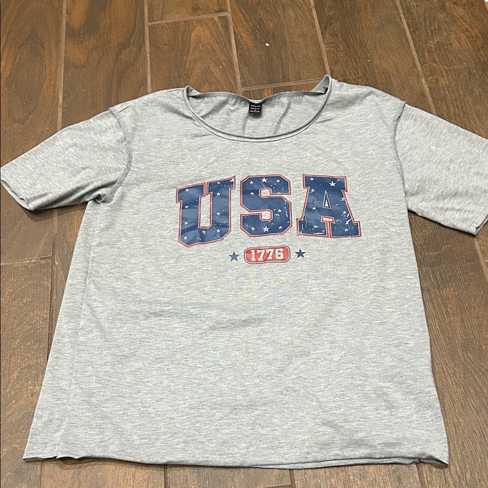 SHEIN Gray USA Graphic Tee